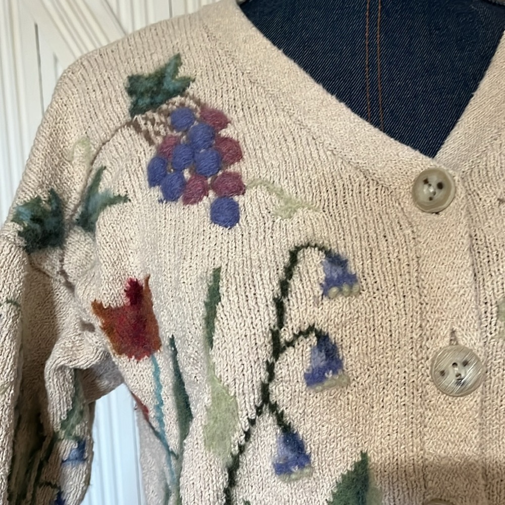 Vintage Talbots floral cardigan size medium - Picture 4 of 9
